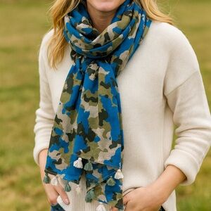 Vineyard Vines Camo Scarf